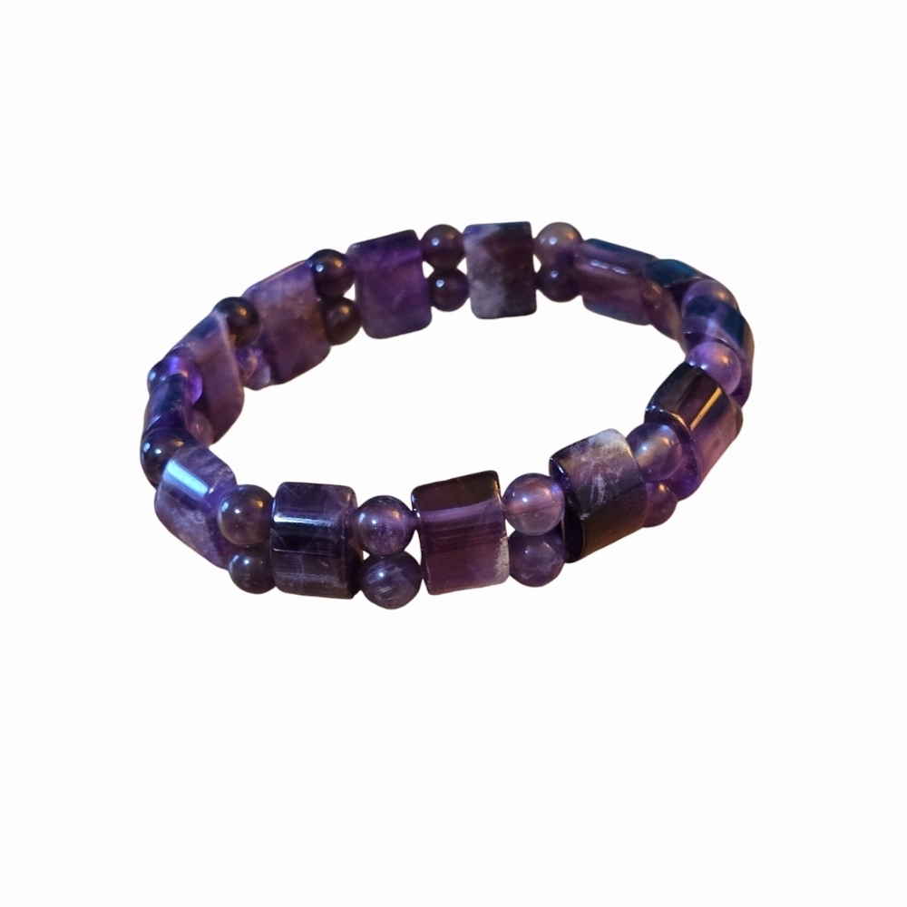 Amethyst Stretch Bracelet Beautiful Purple Stones 7" Rectangular & Round Shape - Picture 2 of 5